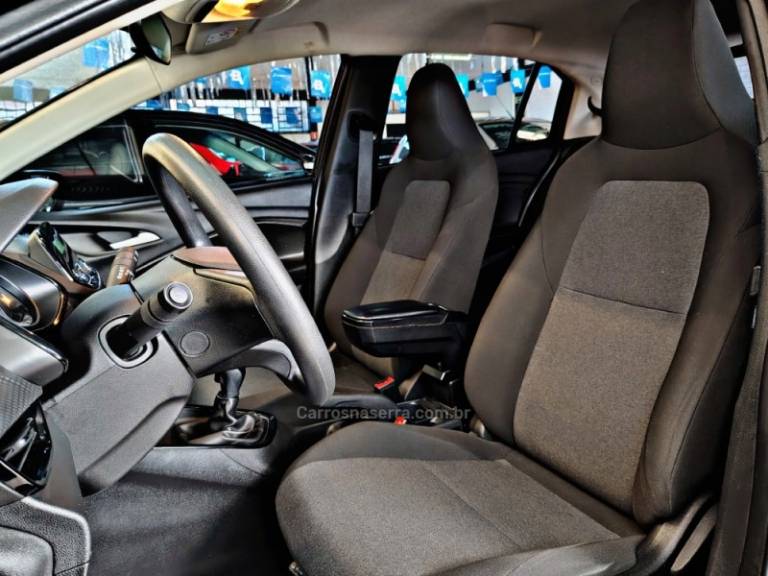 CHEVROLET - ONIX - 2020/2020 - Preta - R$ 59.900,00