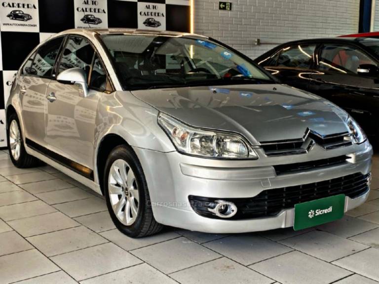 CITROËN - C4 - 2009/2010 - Prata - R$ 27.900,00