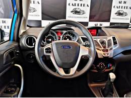 FORD - FIESTA - 2012/2013 - Azul - R$ 41.900,00