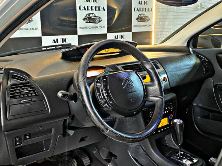 CITROËN - C4 - 2009/2010 - Prata - R$ 27.900,00