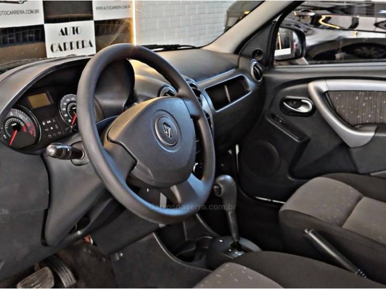 RENAULT - LOGAN - 2012/2013 - Branca - R$ 31.900,00