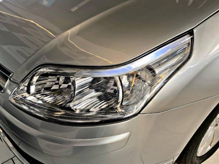 CITROËN - C4 - 2009/2010 - Prata - R$ 27.900,00