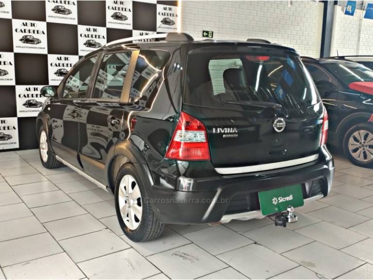 NISSAN - LIVINA - 2014/2014 - Preta - R$ 39.900,00