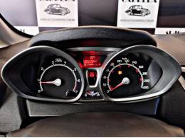 FORD - FIESTA - 2012/2013 - Azul - R$ 41.900,00