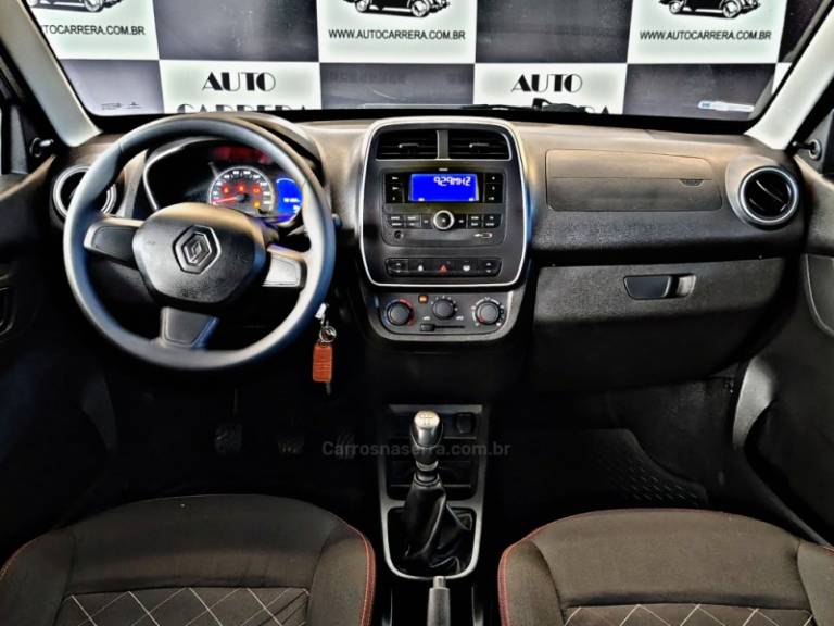 RENAULT - KWID - 2021/2022 - Branca - R$ 45.900,00