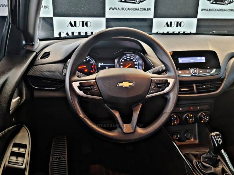 CHEVROLET - ONIX - 2020/2020 - Preta - R$ 59.900,00