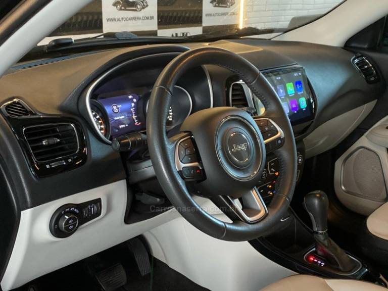 JEEP - COMPASS - 2017/2018 - Preta - R$ 99.900,00