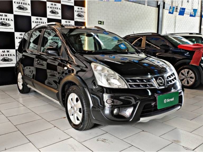 NISSAN - LIVINA - 2014/2014 - Preta - R$ 39.900,00
