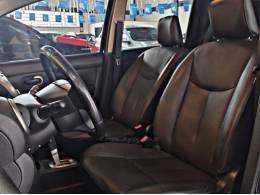 NISSAN - LIVINA - 2014/2014 - Preta - R$ 39.900,00